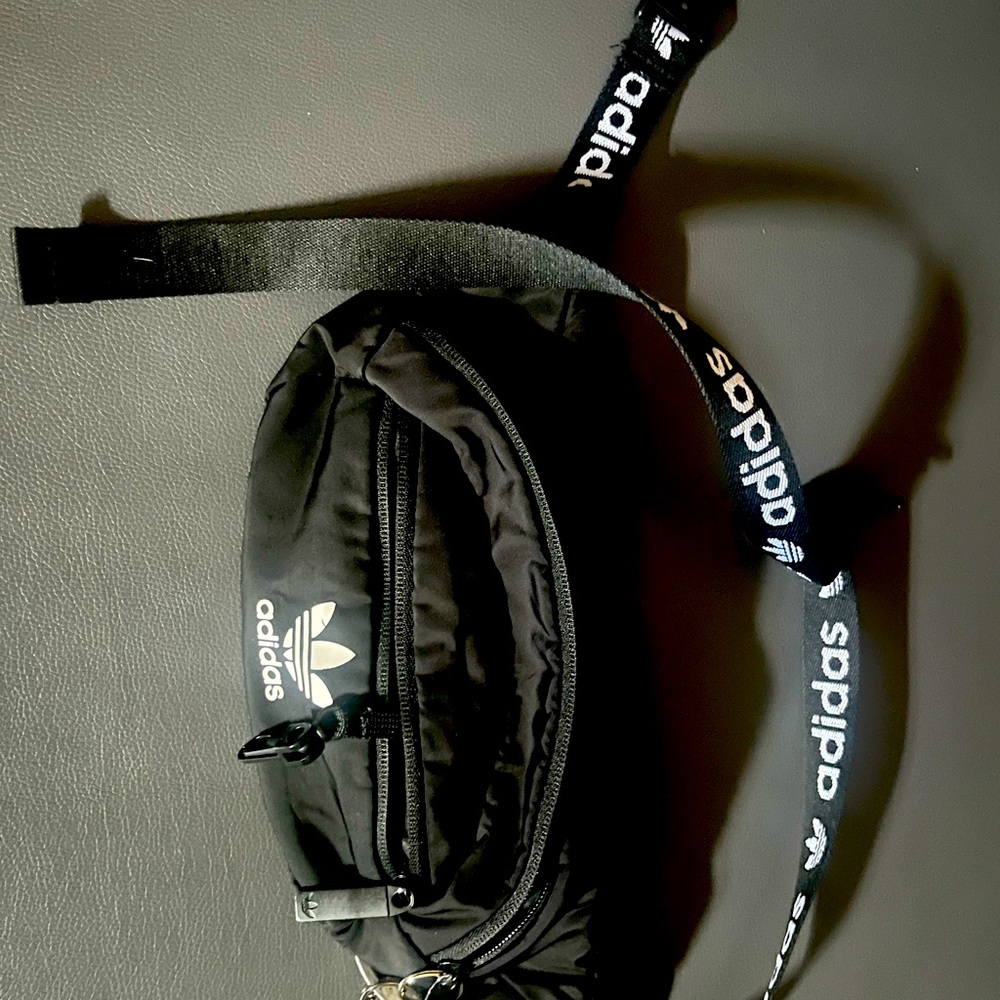 Adidas fanny pack